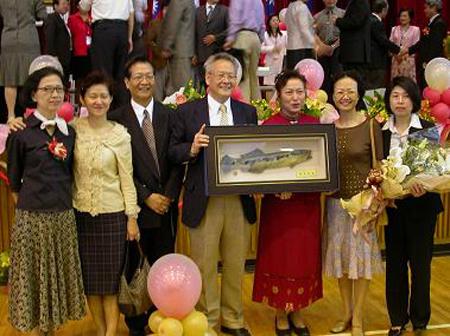 2003 (28).jpg - Oc 19, 2003  五十週年校慶傑出校友頒獎 [NTOU Distinguished Alumni Award]-2